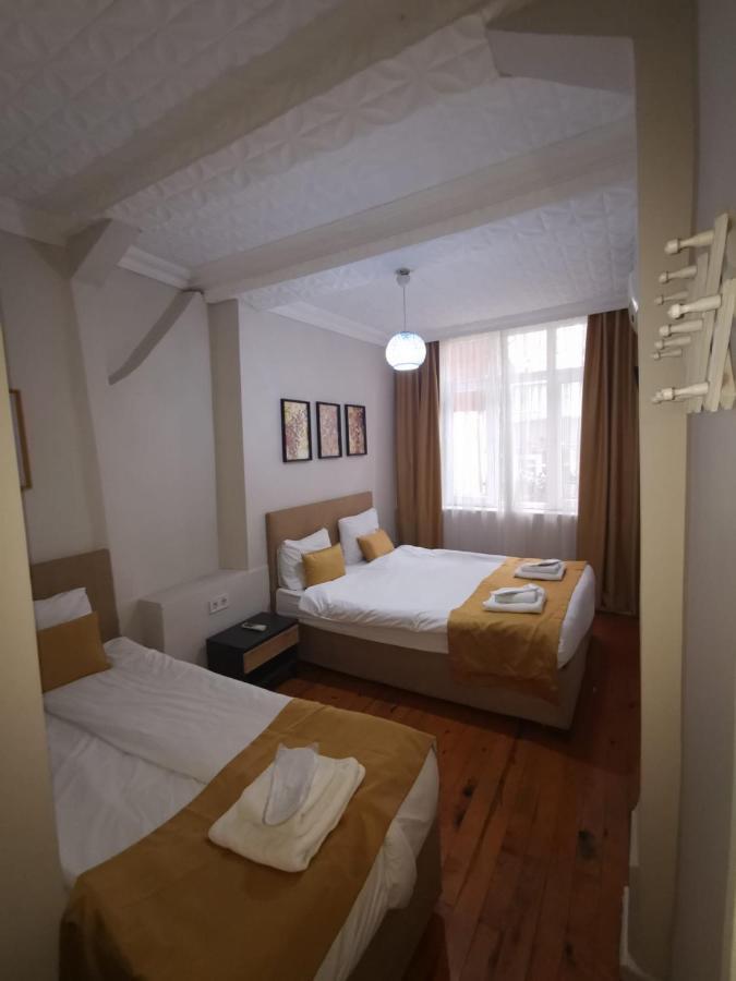 Konut Wooden House Hotel อิสตันบูล ภายนอก รูปภาพ